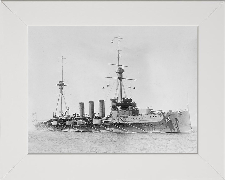 HMS Achilles (1905) Royal Navy Warrior Class Armoured Cruiser Photo Print Starboard Bow View Warship Wall Art Posters, Prints, & Visual Artwork Hampshire Prints 10 x 8 White Frame No