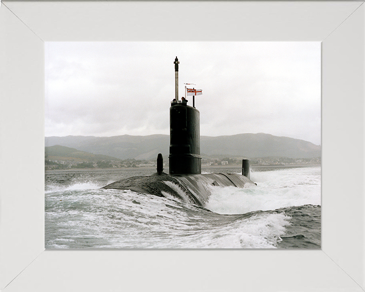 HMS Tireless (S88) Photo Print - Clyde 1994 - Royal Navy Trafalgar Class Submarine Hampshire Prints 10 x 8 White Frame No