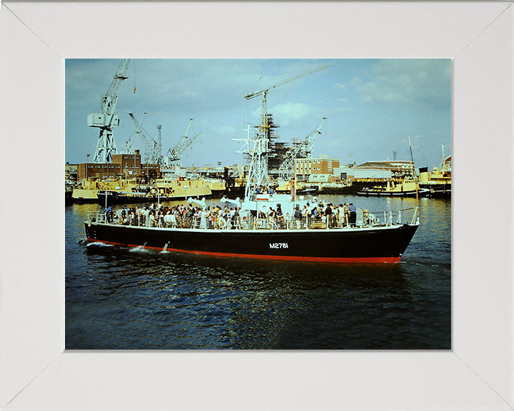 HMS Portisham M2781 | Photo Print | Framed Print | Ham Class | Minesweeper | Royal Navy Hampshire Prints