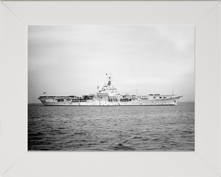 HMS Theseus (R64) Photo Print - at Sea 1947 - Royal Navy Colossus Class Aircraft Carrier Posters, Prints, & Visual Artwork Hampshire Prints 10 x 8 White Frame No