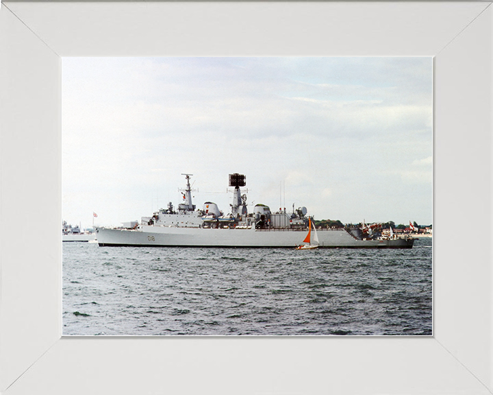 HMS Antrim (D18) Royal Navy County Class Destroyer At Anchor Photo Print Wall Art Decor Posters, Prints, & Visual Artwork Hampshire Prints 10 x 8 White Frame No