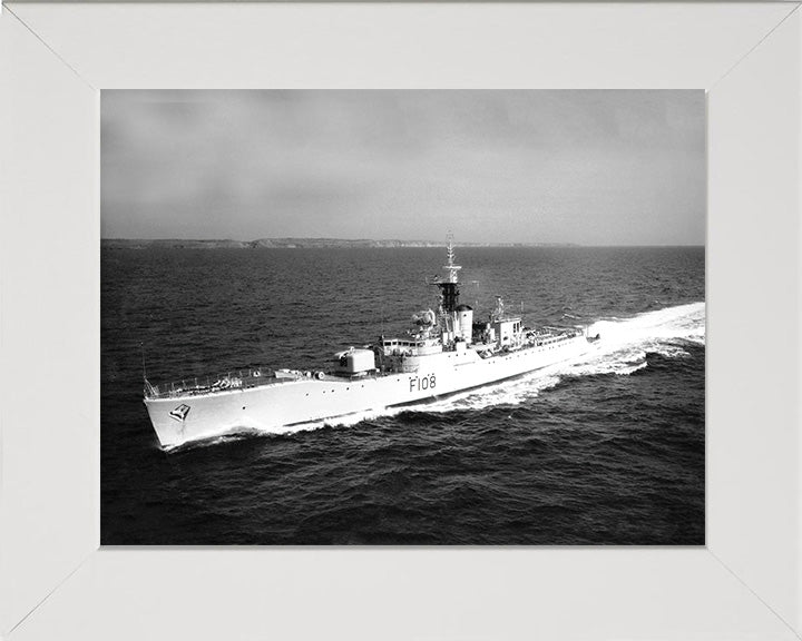 HMS Londonderry F108 Royal Navy Rothesay class frigate Photo Print or Framed Print - Hampshire Prints