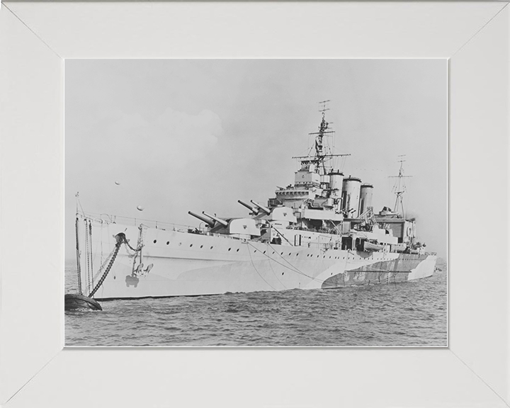 HMS Cumberland (57) Royal Navy County Class Cruiser Warship At a Buoy Photo Print Wall Art Decor Posters, Prints, & Visual Artwork Hampshire Prints 10 x 8 White Frame No