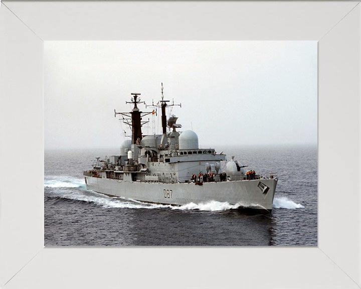 HMS Newcastle D87 Royal Navy Type 42 destroyer Photo Print or Framed Photo Print - Hampshire Prints