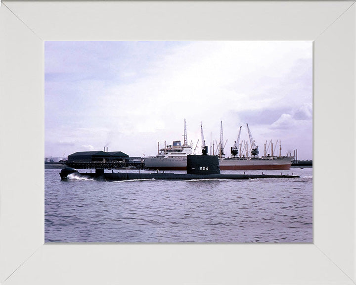 HMS Grampus S04 Submarine | Photo Print | Framed Print | Porpoise class | Royal Navy Hampshire Prints