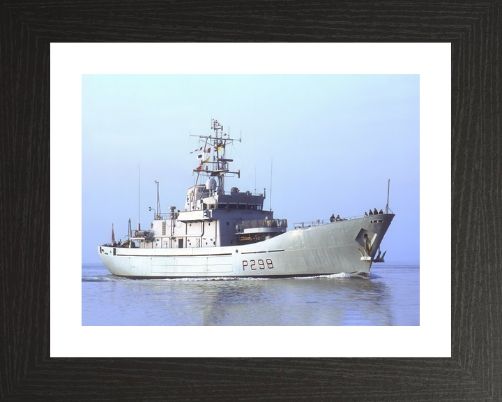 HMS Shetland P298 Island Class Patrol Vessel April 2002 Photo Print - Posters, Prints, & Visual Artwork - by Hampshire Prints (image 2 of 9)