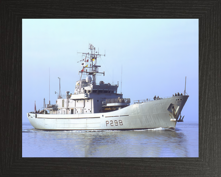 HMS Shetland P298 Island Class Patrol Vessel April 2002 Photo Print - Posters, Prints, & Visual Artwork - by Hampshire Prints (image 3 of 9)