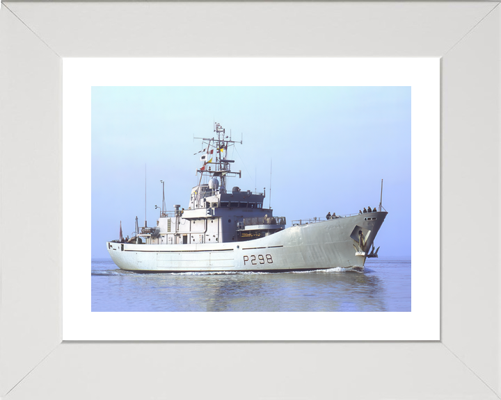 HMS Shetland P298 Island Class Patrol Vessel April 2002 Photo Print - Posters, Prints, & Visual Artwork - by Hampshire Prints (image 4 of 9)