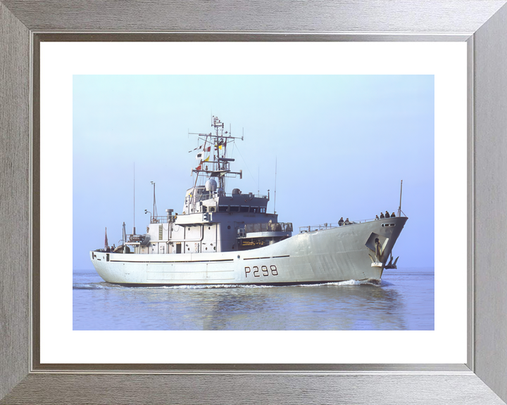 HMS Shetland P298 Island Class Patrol Vessel April 2002 Photo Print - Posters, Prints, & Visual Artwork - by Hampshire Prints (image 6 of 9)