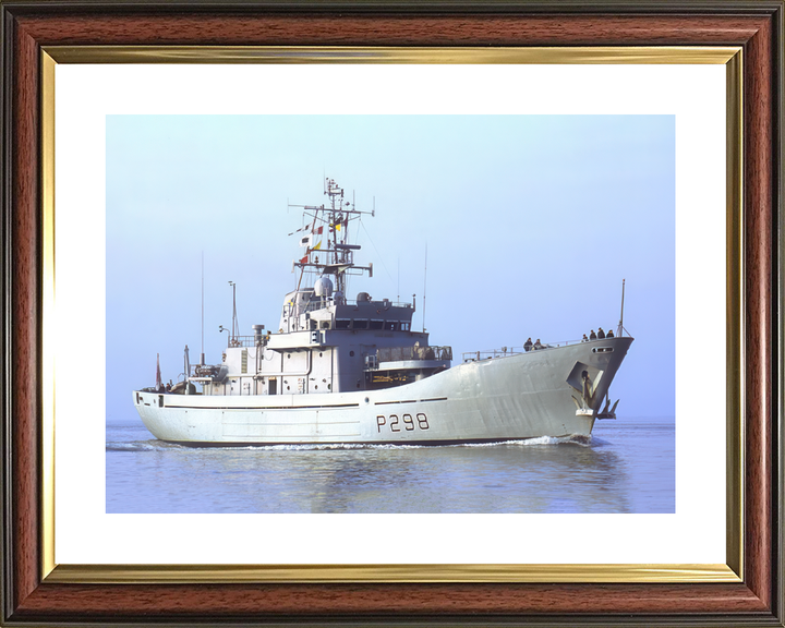 HMS Shetland P298 Island Class Patrol Vessel April 2002 Photo Print - Posters, Prints, & Visual Artwork - by Hampshire Prints (image 8 of 9)