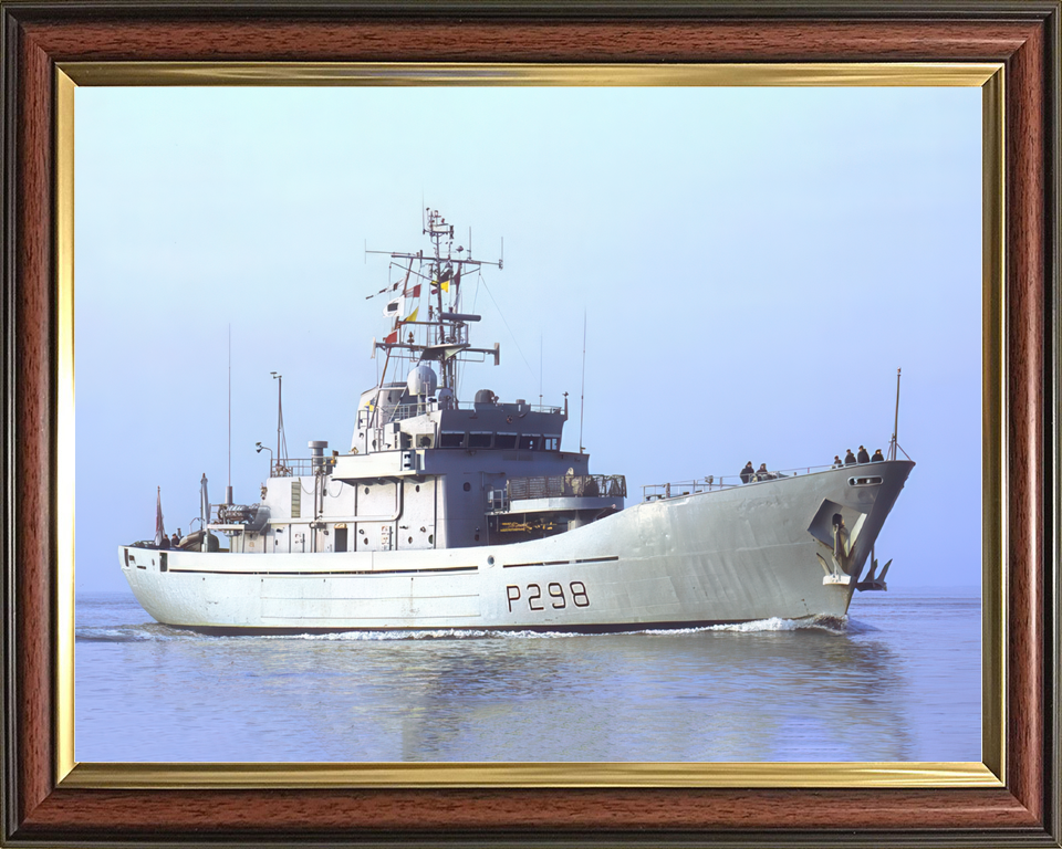 HMS Shetland P298 Island Class Patrol Vessel April 2002 Photo Print - Posters, Prints, & Visual Artwork - by Hampshire Prints (image 9 of 9)