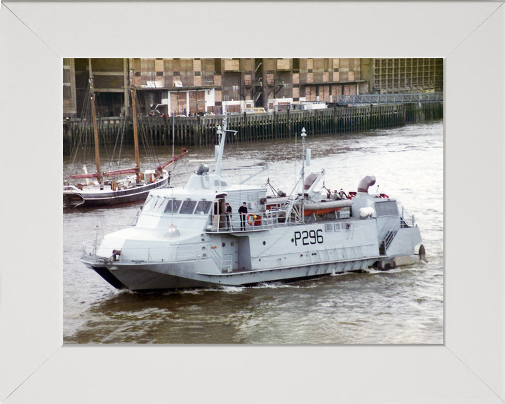 HMS Speedy P296 Jetfoil Mine Warfare Vessel Warship May 1981 Photo Print - Posters, Prints, & Visual Artwork - by Hampshire Prints (image 5 of 9)