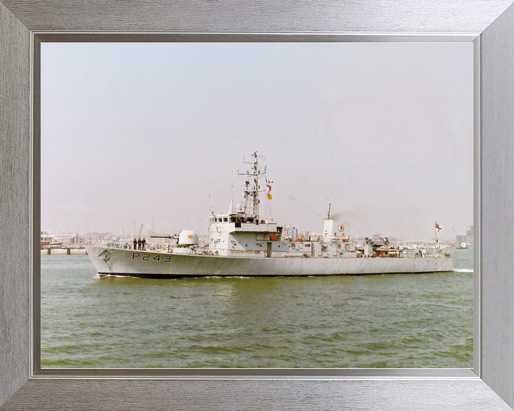 HMS Swift P243 Peacock Class Patrol Vessel June 1985 Photo Print - Posters, Prints, & Visual Artwork - by Hampshire Prints (image 7 of 9)