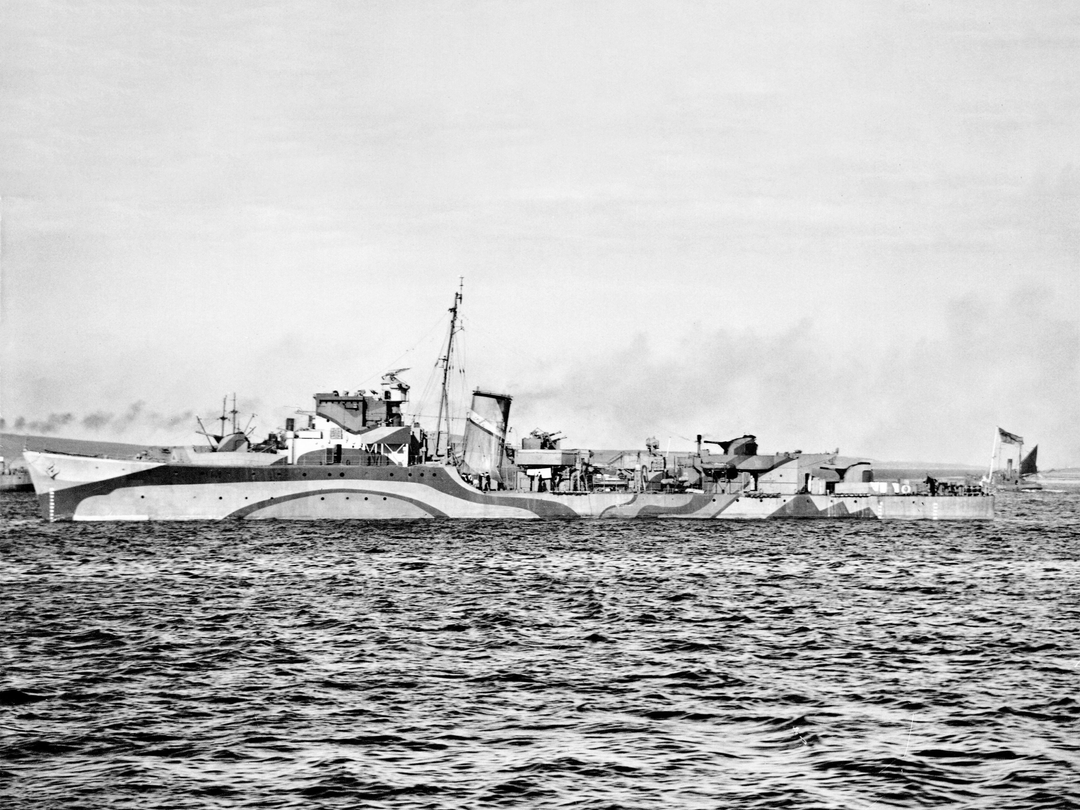 HMS Tetcott L99 Hunt Class Destroyer 1942 Photo Print - Posters, Prints, & Visual Artwork - by Hampshire Prints (image 1 of 9)