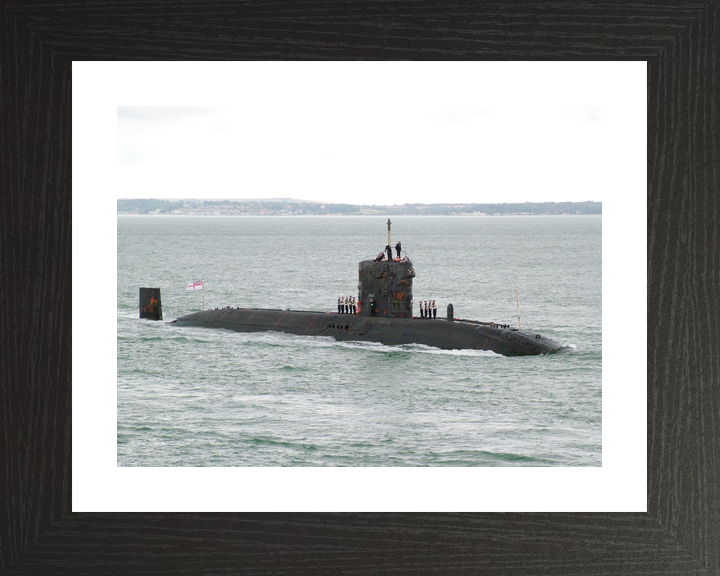 HMS Trafalgar S107 Trafalgar Class Submarine 2006 Photo Print - Posters, Prints, & Visual Artwork - by Hampshire Prints (image 2 of 9)