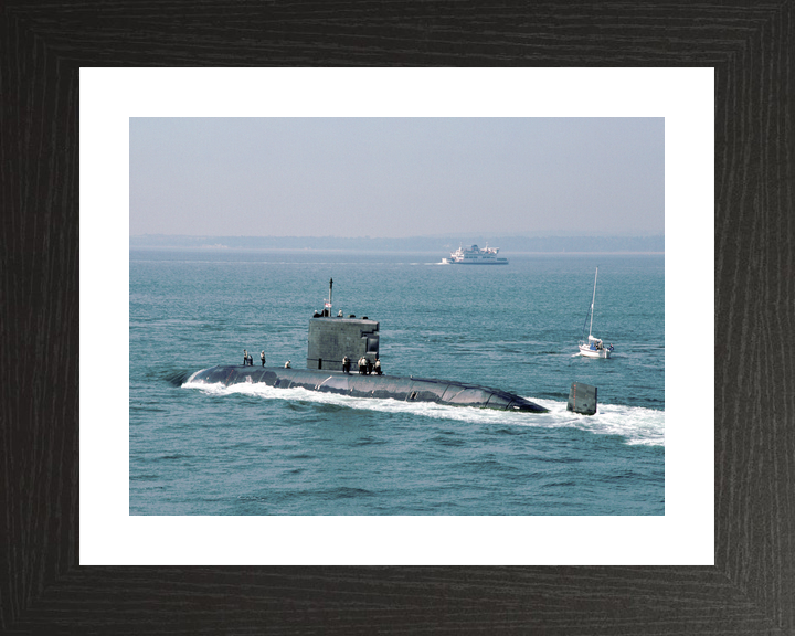 HMS Ursula S42 Upholder Class Submarine May 1994