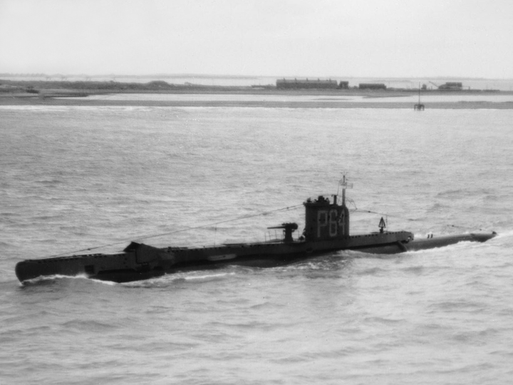 HMS Vandal P64 U Class Submarine 1943 Photo Print - Posters, Prints, & Visual Artwork - by Hampshire Prints (image 1 of 9)