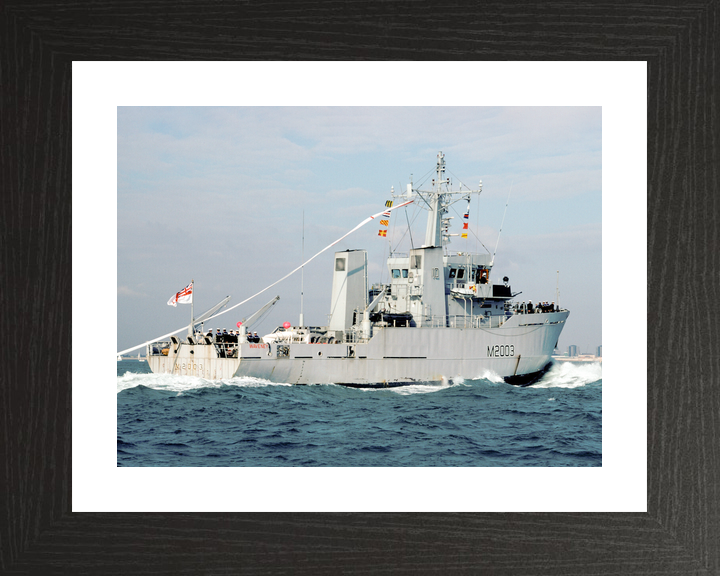 HMS Waveney M2003 River Class Minesweeper November 1993 Photo Print - Posters, Prints, & Visual Artwork - by Hampshire Prints (image 2 of 9)