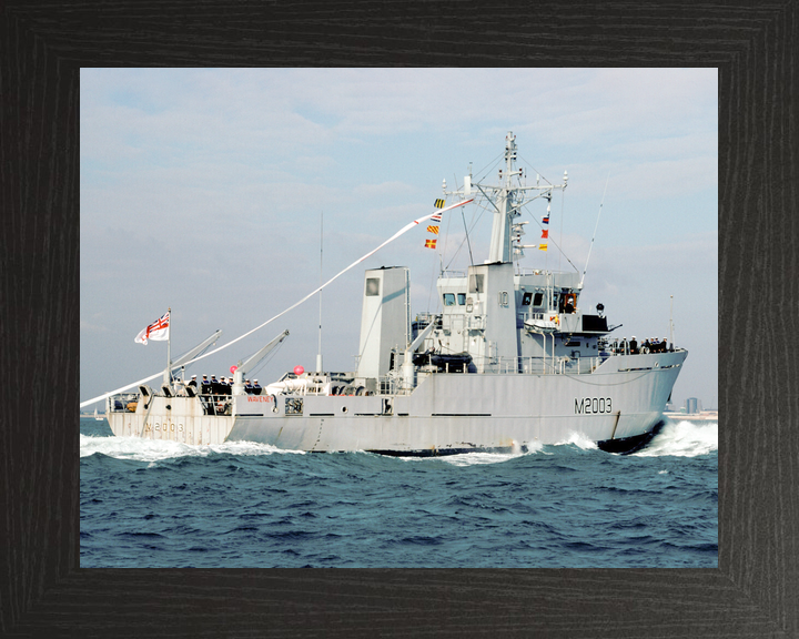 HMS Waveney M2003 River Class Minesweeper November 1993 Photo Print - Posters, Prints, & Visual Artwork - by Hampshire Prints (image 3 of 9)