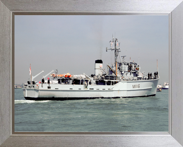 HMS Wilton M1116 Ton Class Minesweeper May 1989 Photo Print - Posters, Prints, & Visual Artwork - by Hampshire Prints (image 7 of 9)
