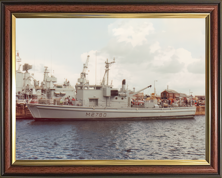 HMS Woodlark HMS Yaxham M2780 Survey Vessel Photo Print - Posters, Prints, & Visual Artwork - by Hampshire Prints (image 9 of 9)