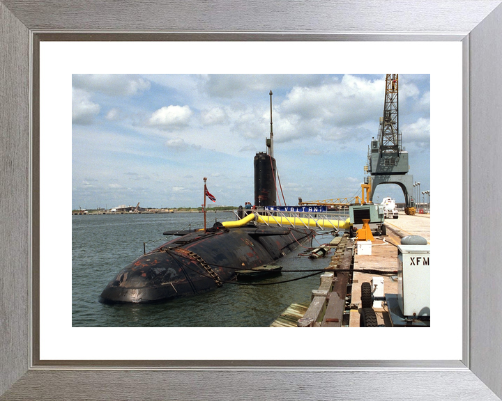 HMS Valiant S102 Valiant Class Submarine 1994 Photo Print - Posters, Prints, & Visual Artwork - by Hampshire Prints (image 6 of 9)