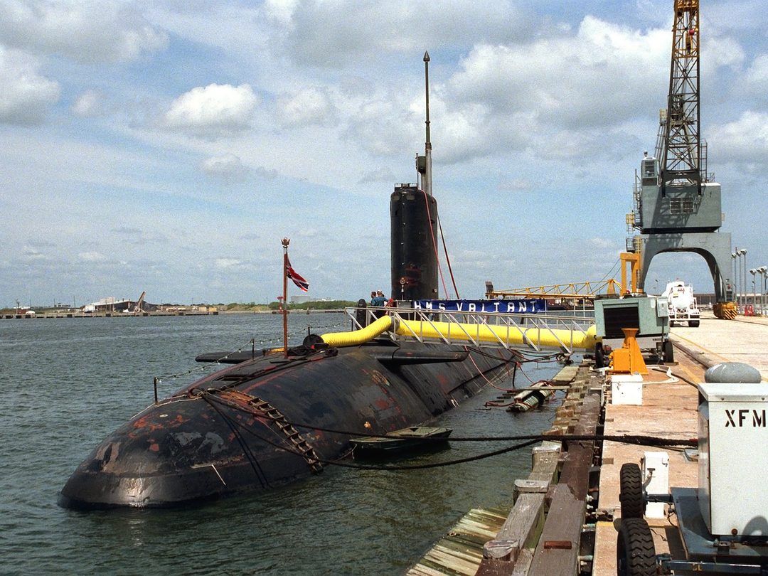 HMS Valiant S102 Valiant Class Submarine 1994 Photo Print - Posters, Prints, & Visual Artwork - by Hampshire Prints (image 1 of 9)
