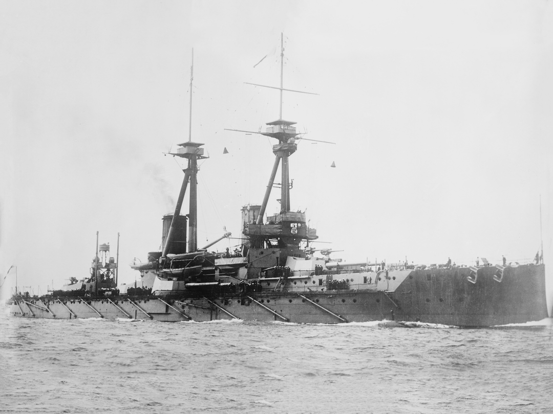 HMS Bellerophon (1907) Royal Navy Bellerophon Class Dreadnought Starboard View Photo Print Wall Art Decor Posters, Prints, & Visual Artwork Hampshire Prints 6 x 4 No Frame No