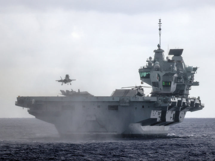 HMS Queen Elizabeth R08 Royal Navy Queen Elizabeth Class Aircraft Carrier Photo Print or Framed Print - Hampshire Prints