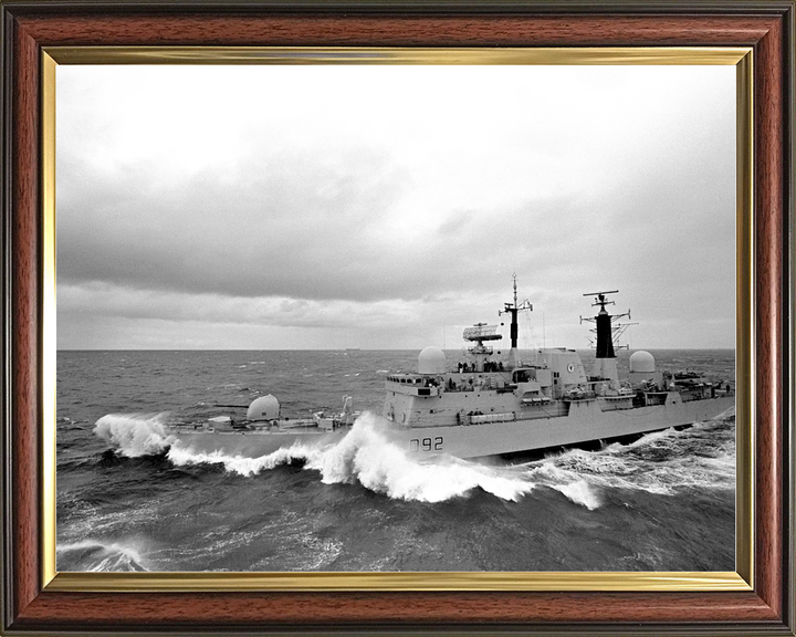 HMS Liverpool D92 Type 42 Destroyer 1986 Port Side View Photo Print - Posters, Prints, & Visual Artwork - by Hampshire Prints (image 9 of 9)