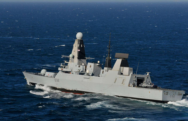 HMS Daring D32 | Photo Print | Framed Print | Poster | Type 45 | Destroyer | Royal Navy Hampshire Prints