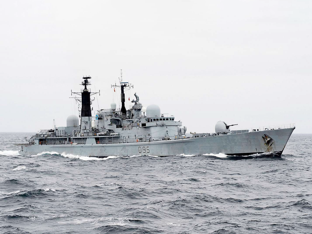 HMS Manchester D95 Type 42 Destroyer January 2008 At Sea Port View Photo Print - Posters, Prints, & Visual Artwork - by Hampshire Prints (image 1 of 9)