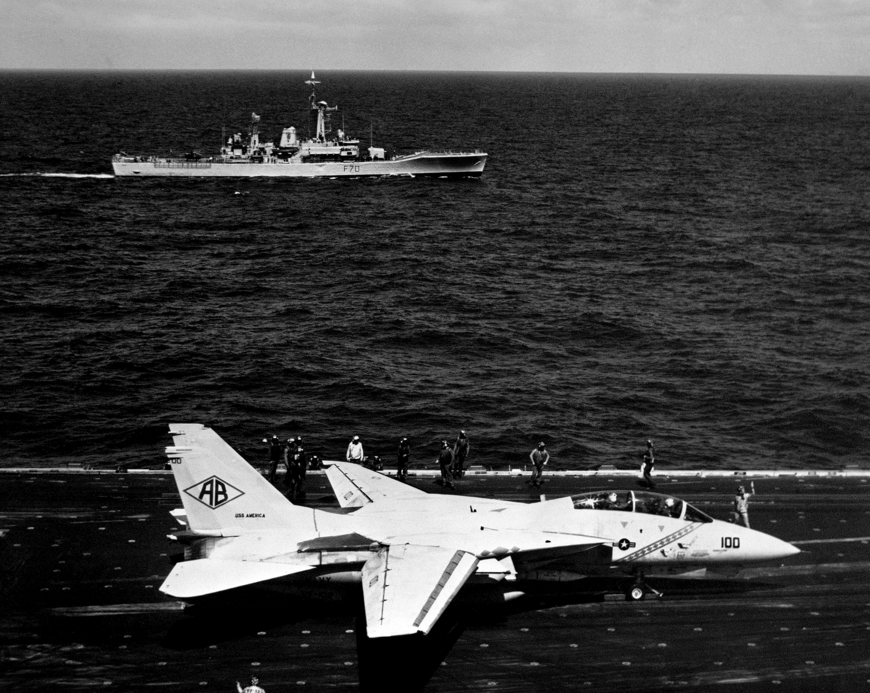 HMS Apollo (F70) Photo Print - From A Carrier - Royal Navy Leander Cla ...