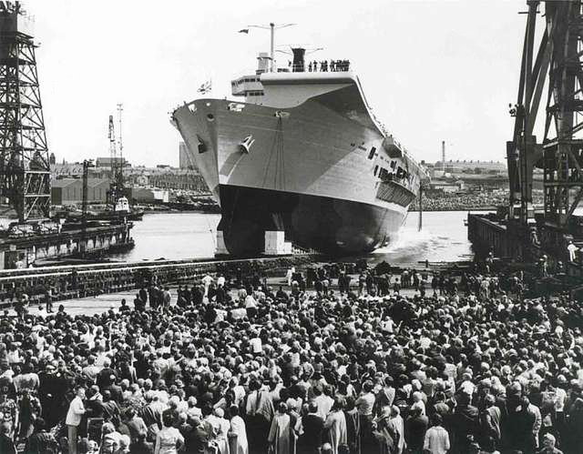 HMS Ark Royal R07 Royal Navy Invincible class aircraft carrier Launch Photo Print or Framed Print - Hampshire Prints