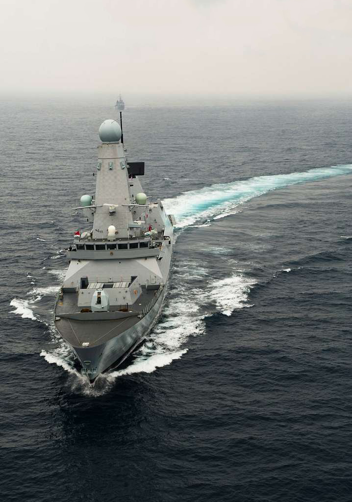 HMS Dauntless D33 | Photo Print | Framed Print | Poster | Type 45 | Destroyer | Royal Navy Hampshire Prints