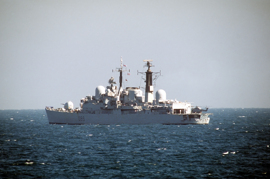 HMS Exeter D89 | Photo Print | Framed Print | Poster | Type 42 | Destroyer | Royal Navy Hampshire Prints