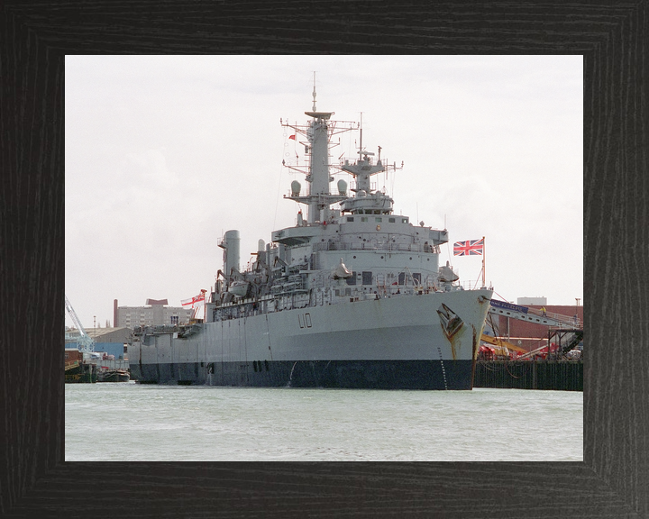 HMS Fearless (L10) Royal Navy Fearless Class Landing Platform Dock Alongside In Portsmouth Photo Print Wall Art Decor - Posters, Prints, & Visual Artwork - by Hampshire Prints (image 3 of 9)