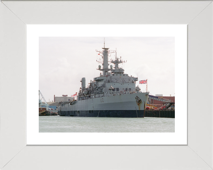 HMS Fearless (L10) Royal Navy Fearless Class Landing Platform Dock Alongside In Portsmouth Photo Print Wall Art Decor - Posters, Prints, & Visual Artwork - by Hampshire Prints (image 4 of 9)