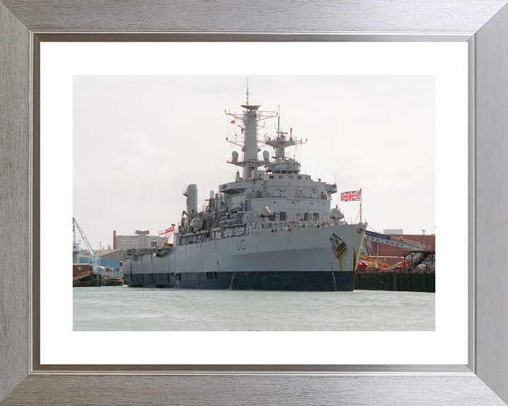 HMS Fearless (L10) Royal Navy Fearless Class Landing Platform Dock Alongside In Portsmouth Photo Print Wall Art Decor - Posters, Prints, & Visual Artwork - by Hampshire Prints (image 6 of 9)