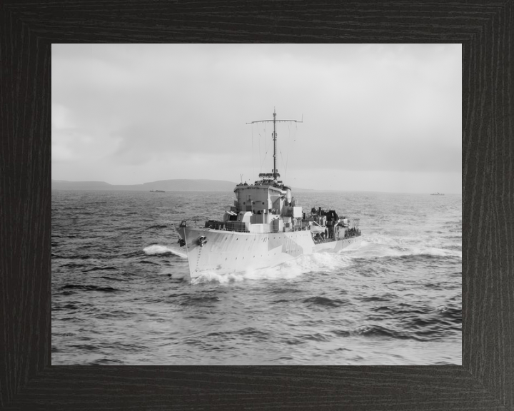 HMS Haldon (L19) Royal Navy Hunt Class Destroyer Underway Photo Print Wall Art Decor - Posters, Prints, & Visual Artwork - by Hampshire Prints (image 3 of 9)