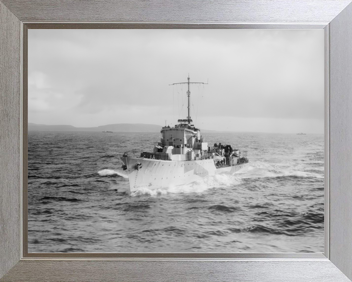 HMS Haldon (L19) Royal Navy Hunt Class Destroyer Underway Photo Print Wall Art Decor - Posters, Prints, & Visual Artwork - by Hampshire Prints (image 7 of 9)