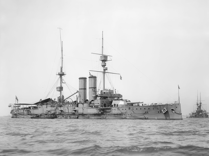 HMS Hibernia (1905) Royal Navy King Edward VII Class Pre Dreadnought Starboard View Photo Print Wall Art Decor - Posters, Prints, & Visual Artwork - by Hampshire Prints (image 1 of 9)