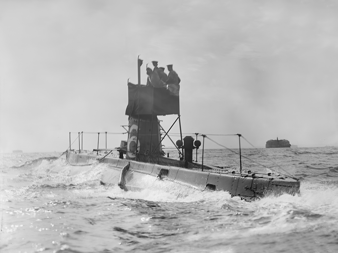 HMS B6 B Class Submarine 1908 Photo Print - Posters, Prints, & Visual Artwork - by Hampshire Prints (image 1 of 9)