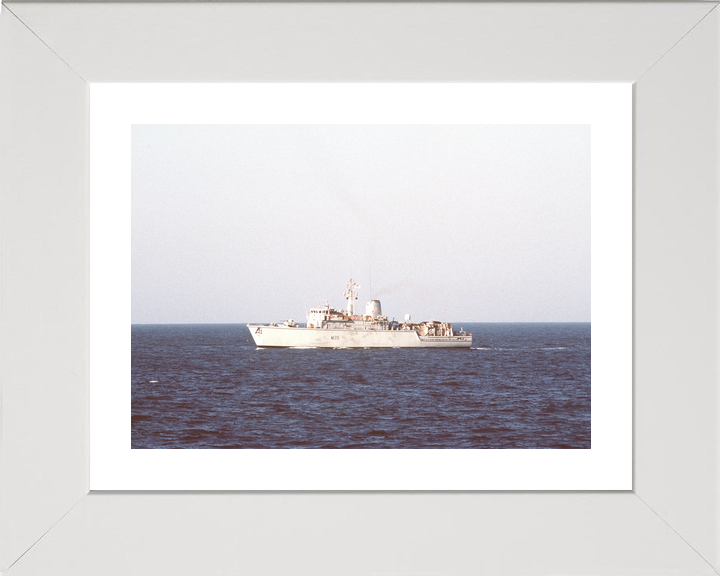HMS Hurworth (M39) Royal Navy Hunt Class Mine Warfare Vessel In Open Sea Photo Print Wall Art Decor - Posters, Prints, & Visual Artwork - by Hampshire Prints (image 4 of 9)