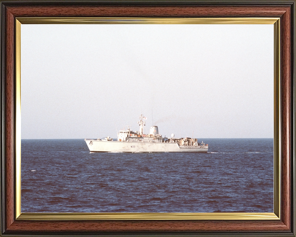 HMS Hurworth (M39) Royal Navy Hunt Class Mine Warfare Vessel In Open Sea Photo Print Wall Art Decor - Posters, Prints, & Visual Artwork - by Hampshire Prints (image 9 of 9)