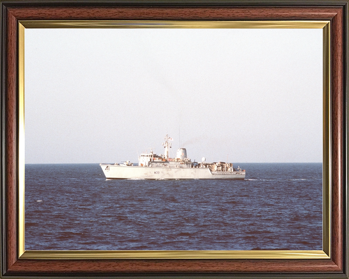 HMS Hurworth (M39) Royal Navy Hunt Class Mine Warfare Vessel In Open Sea Photo Print Wall Art Decor - Posters, Prints, & Visual Artwork - by Hampshire Prints (image 9 of 9)