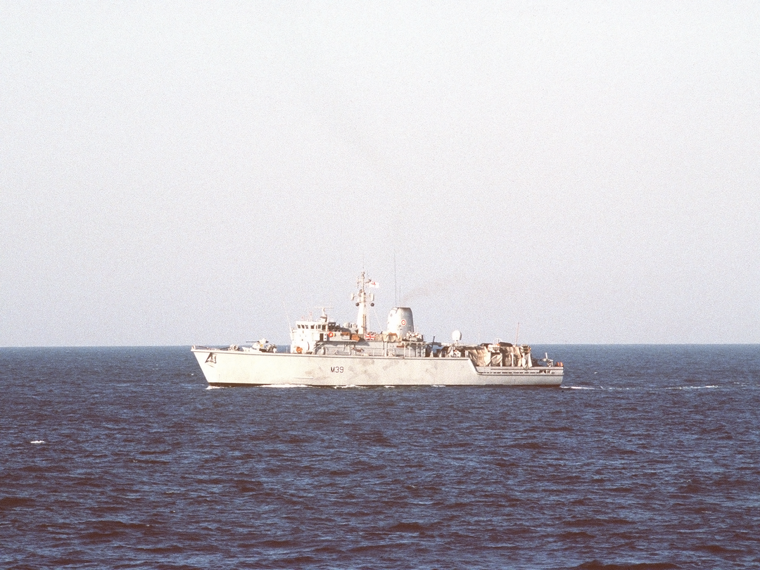 HMS Hurworth (M39) Royal Navy Hunt Class Mine Warfare Vessel In Open Sea Photo Print Wall Art Decor - Posters, Prints, & Visual Artwork - by Hampshire Prints (image 1 of 9)