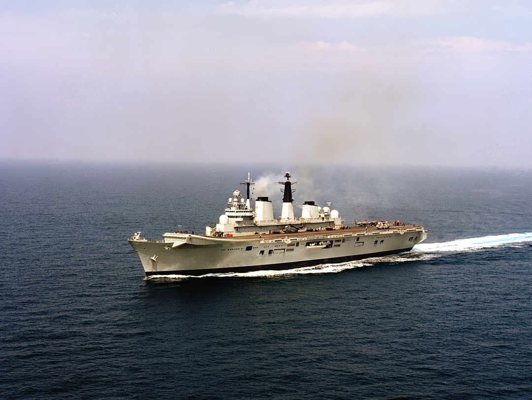 HMS Invincible R05 Royal Navy Invincible Class aircraft carrier Photo Print or Framed Print - Hampshire Prints