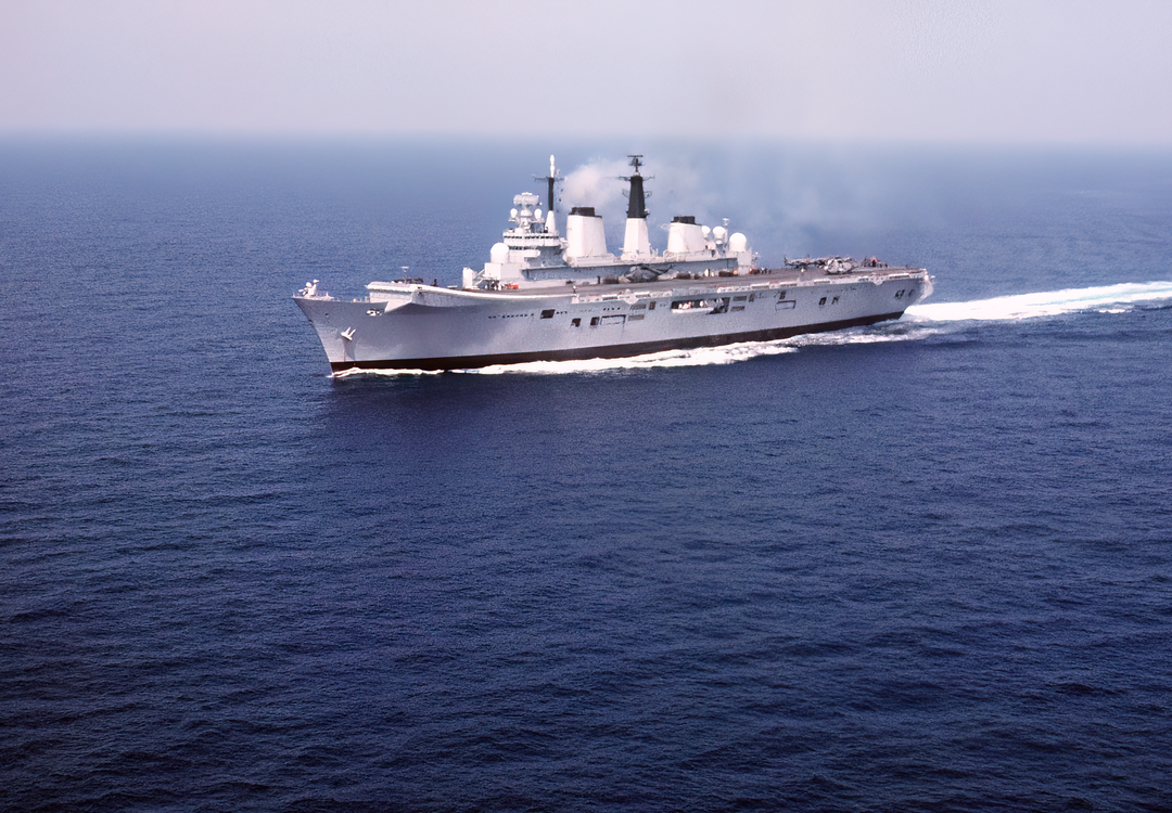 HMS Invincible R05 Royal Navy Invincible Class aircraft carrier Photo Print or Framed Print - Hampshire Prints