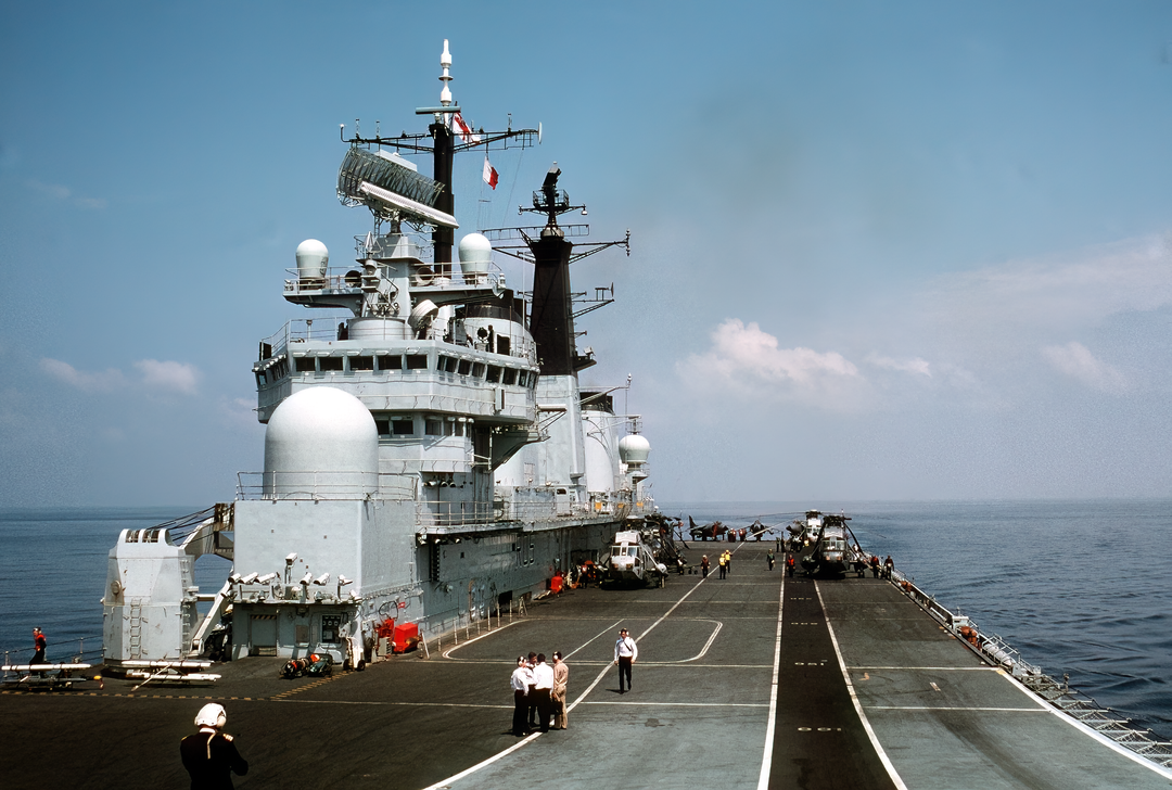 HMS Invincible R05 | Photo Print | Framed Print | Invincible Class | Aircraft Carrier | Royal Navy Hampshire Prints